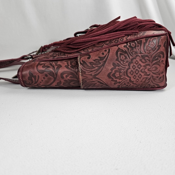 Trinity Ranch Embossed Concealed Carry Purse - Picture 8 of 16